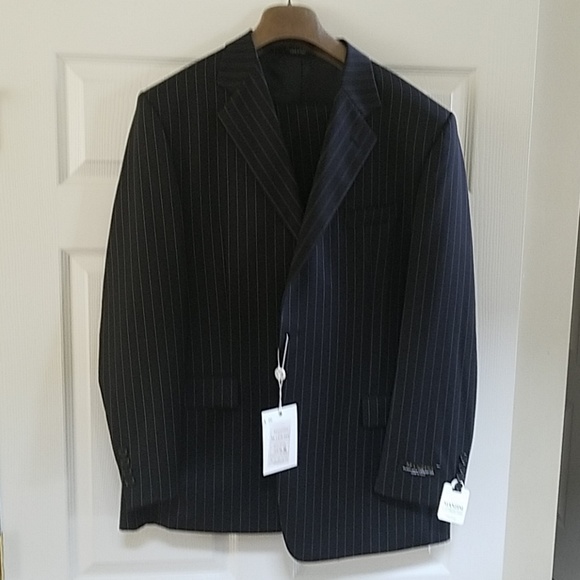 Men's suit